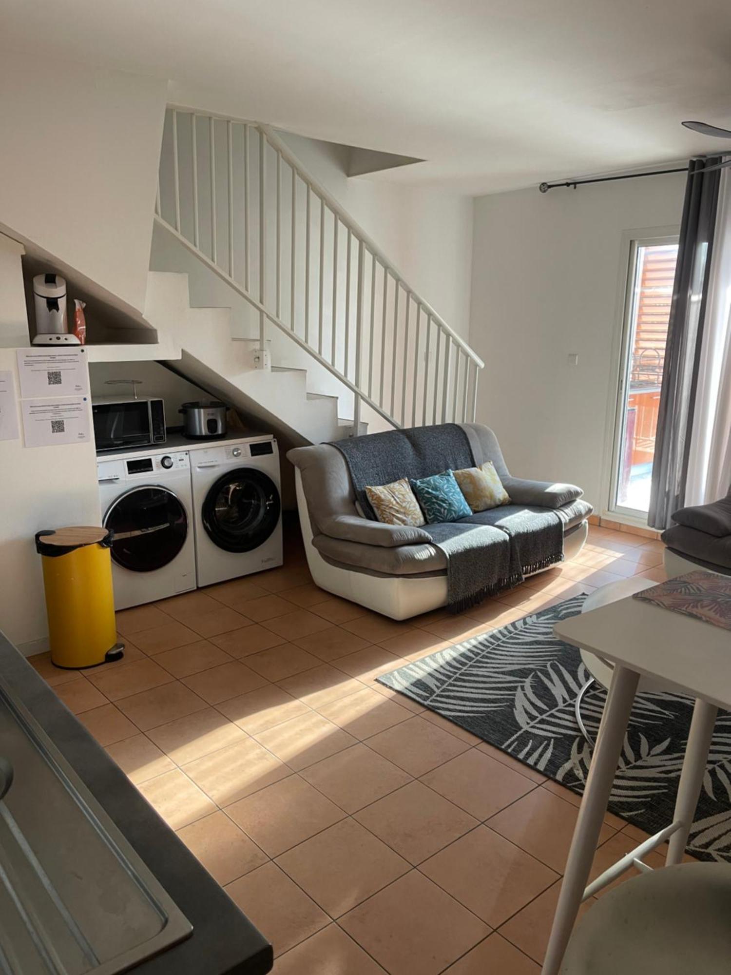 Casa Coliving Avec Chambre Salle De Bain Individuelles Privatives Saint Pierre Exteriör bild